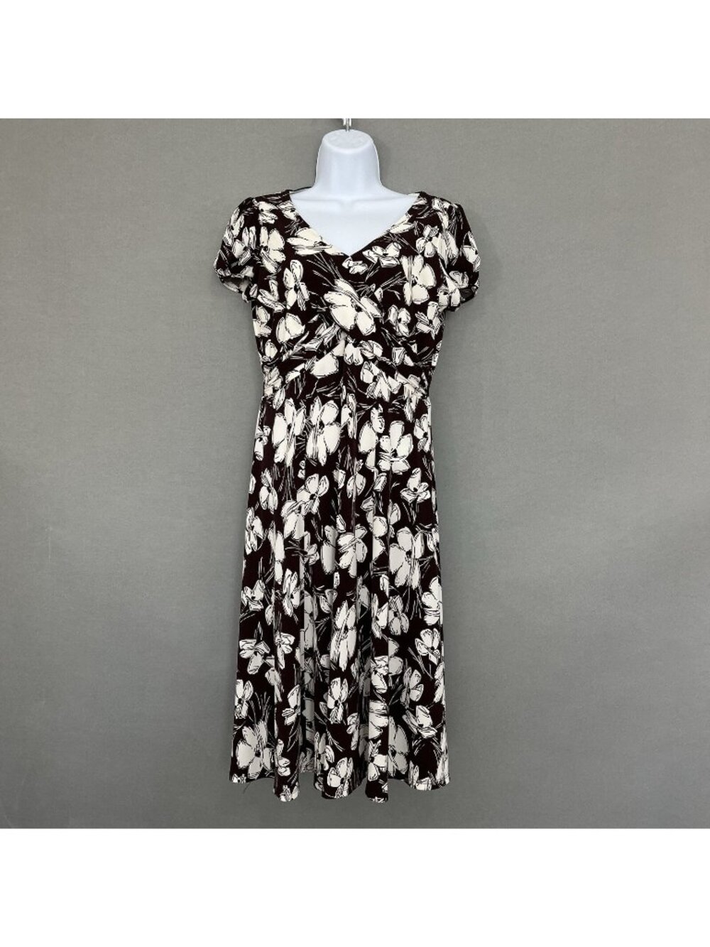 American Living Brown Floral V Neck Short Sleeve Fit & Flare Dress